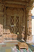 Khajuraho - Jain complex, Shantinath Temple 